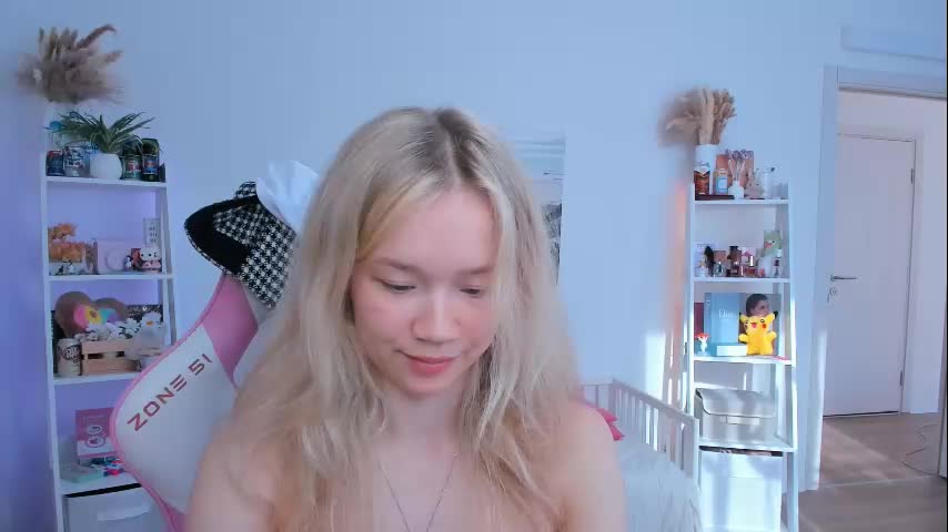 Alice_forfun Cam Show Recorded 2025-05-01