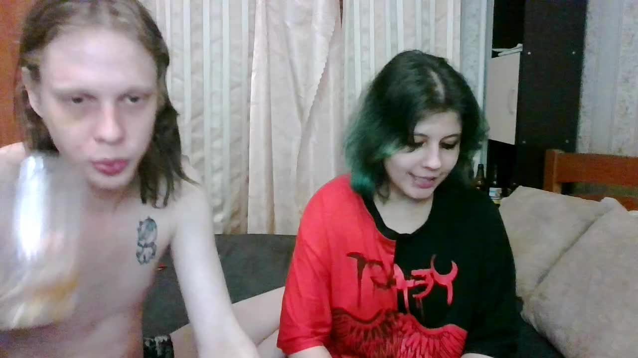 Crystal-Porn-Love Cam Show Recorded 2025-05-01
