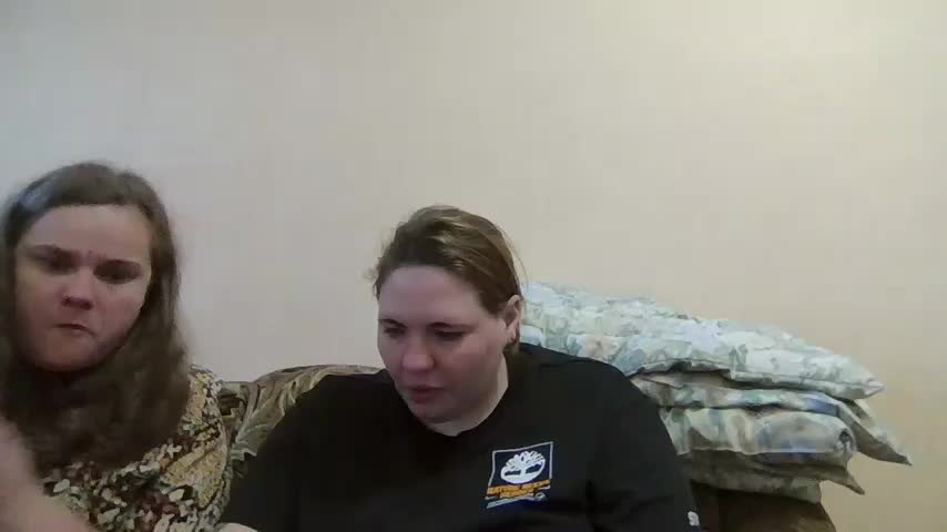 HollyXEva Cam Show Recorded 2025-05-01