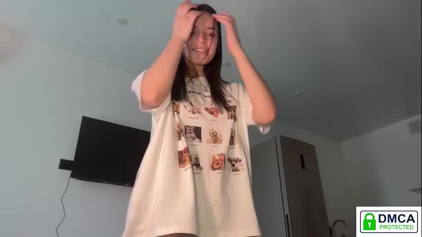 Suzyjames Cam Show Recorded 2025-05-01