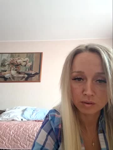 B_l_o_n_d_i_n_k_a Cam Show Recorded 2025-05-01