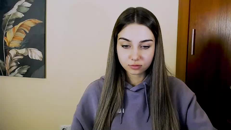 Lili_magic Cam Show Recorded 2025-05-01
