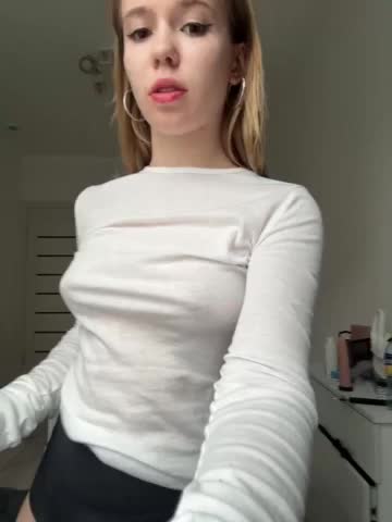 Mariaaa-1 Cam Show Recorded 2025-05-02