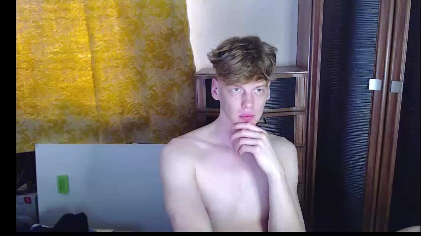 Shyredstar Cam Show Recorded 2025-05-02