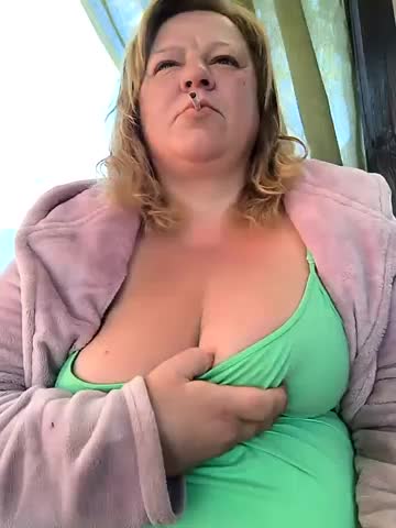 Jusichka Cam Show Recorded 2025-05-02