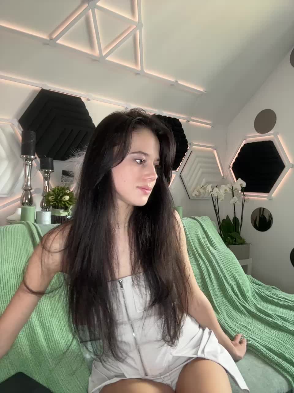 Taanni Cam Show Recorded 2025-05-02