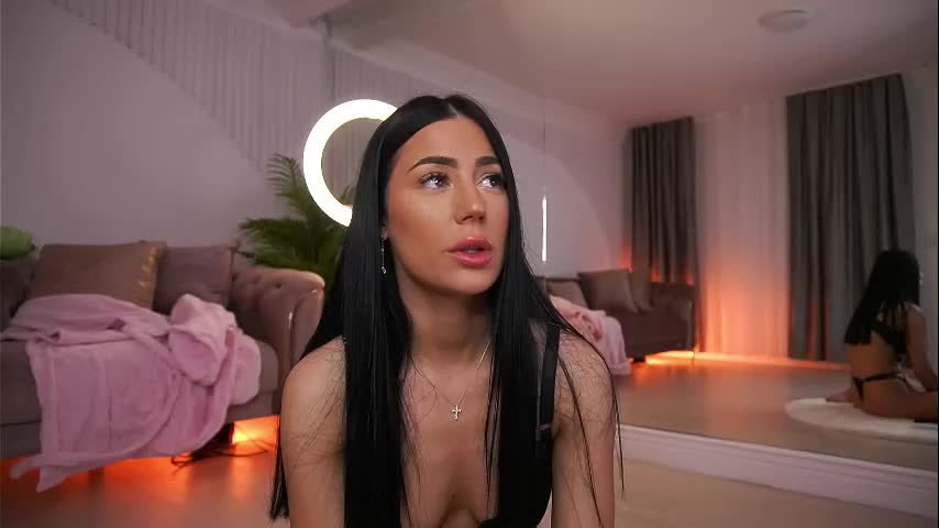 Abbela_white Cam Show Recorded 2025-05-02