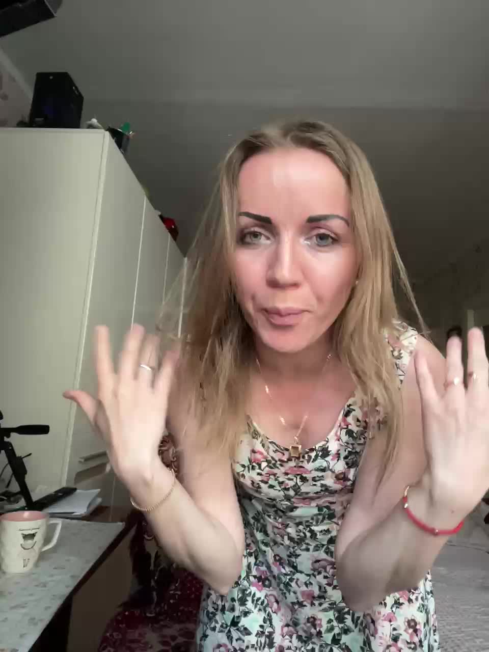 NeZabudka- Cam Show Recorded 2025-05-02