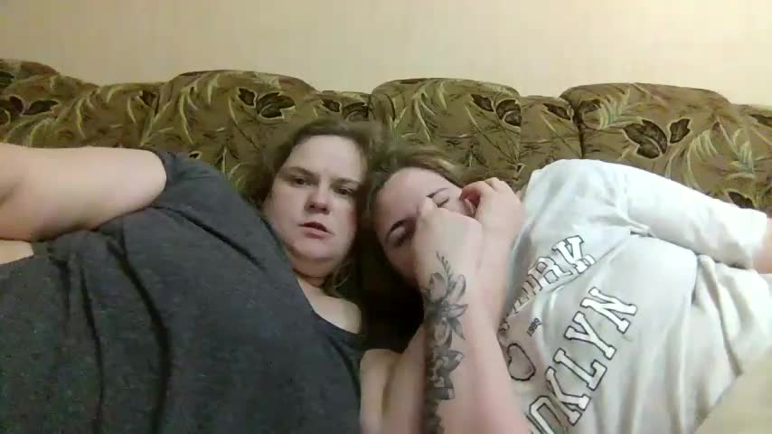 HollyXEva Cam Show Recorded 2025-05-02