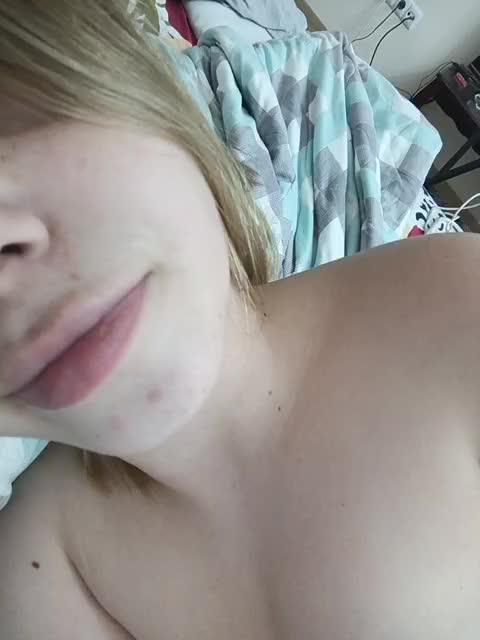 Melissasosochka Cam Show Recorded 2025-05-03