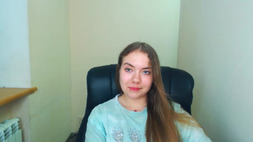 Zoey_deuttch Cam Show Recorded 2025-05-03