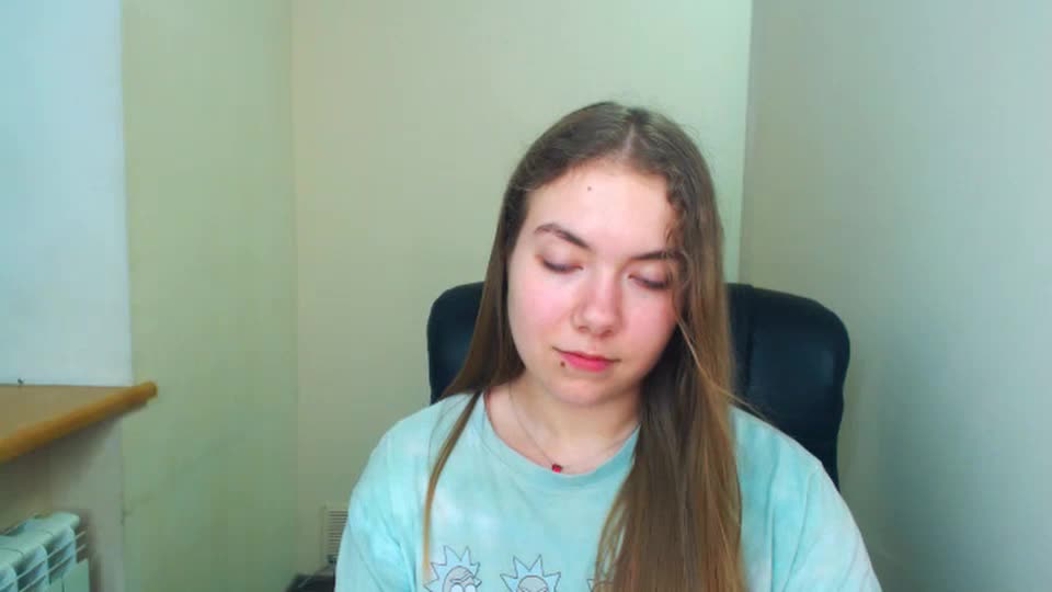 Zoey_deuttch Cam Show Recorded 2025-05-03