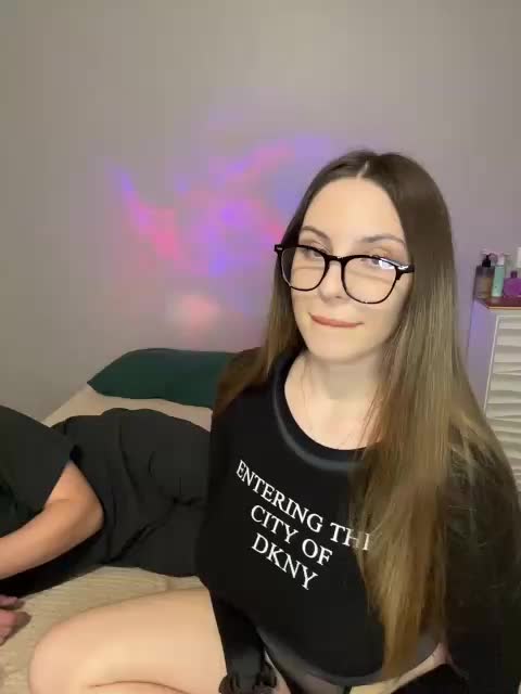Cris_Mi Cam Show Recorded 2025-05-03