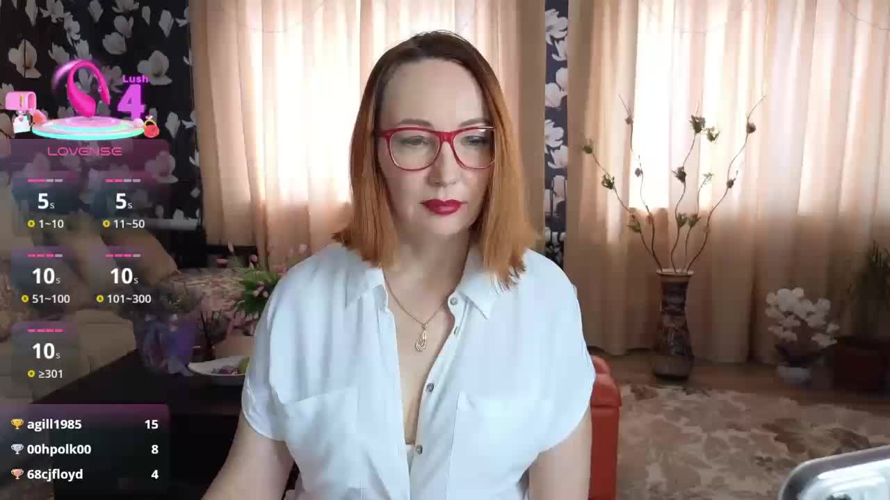 Pink-Lips Cam Show Recorded 2025-05-03