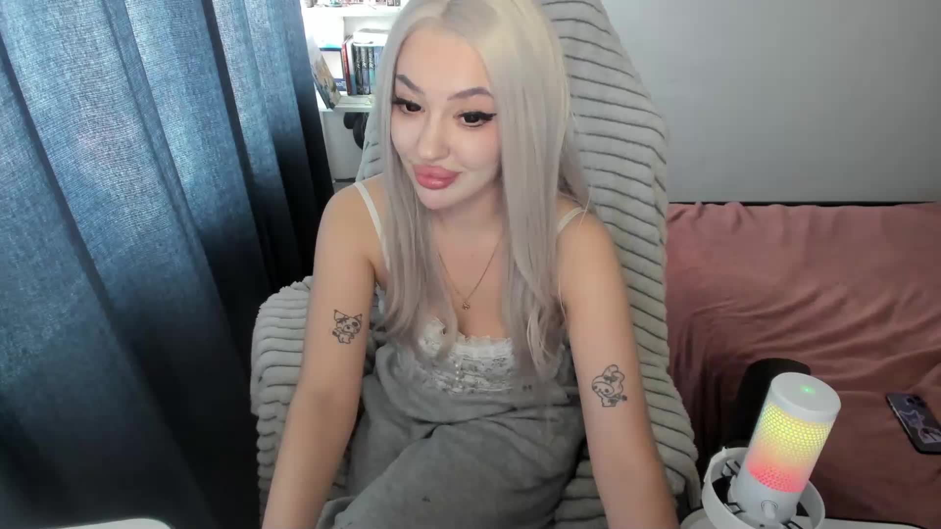 Sadnesstyan Cam Show Recorded 2025-05-03