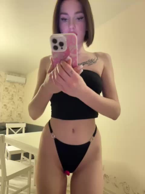 BabyDarii Cam Show Recorded 2025-05-03