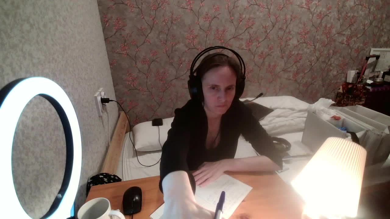 Magretta_Dering Cam Show Recorded 2025-05-04