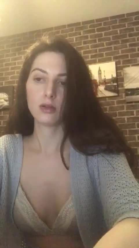 Hot-lina Cam Show Recorded 2025-05-04