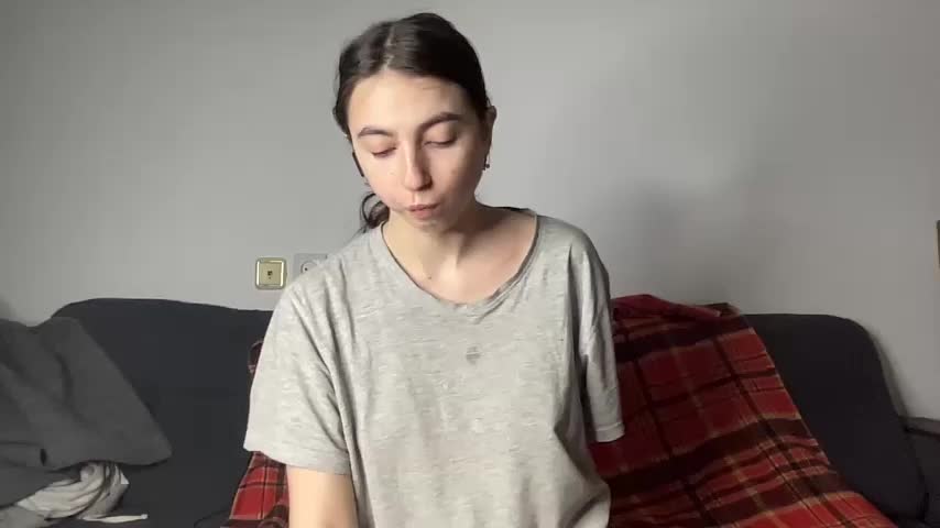 Iren_ferrari Cam Show Recorded 2025-05-04