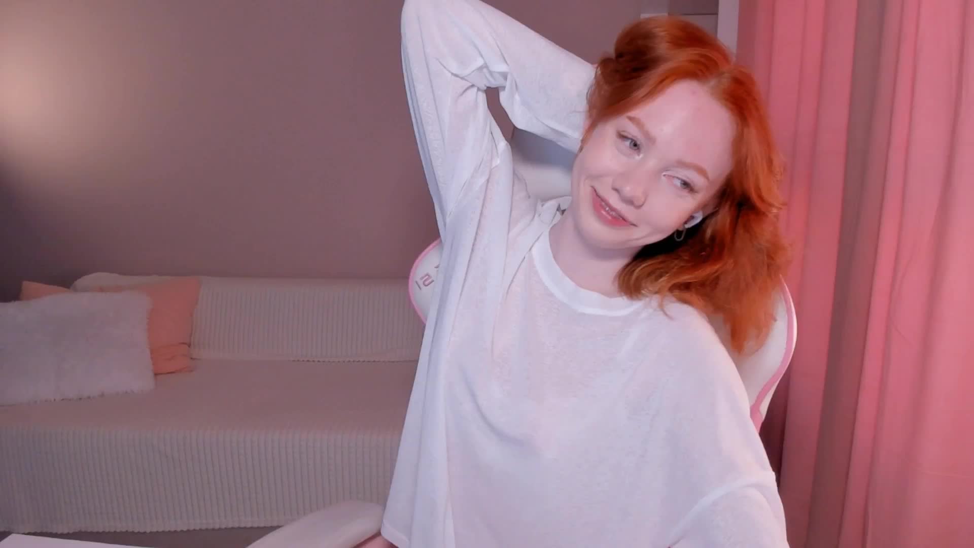Elliebell Cam Show Recorded 2025-05-04