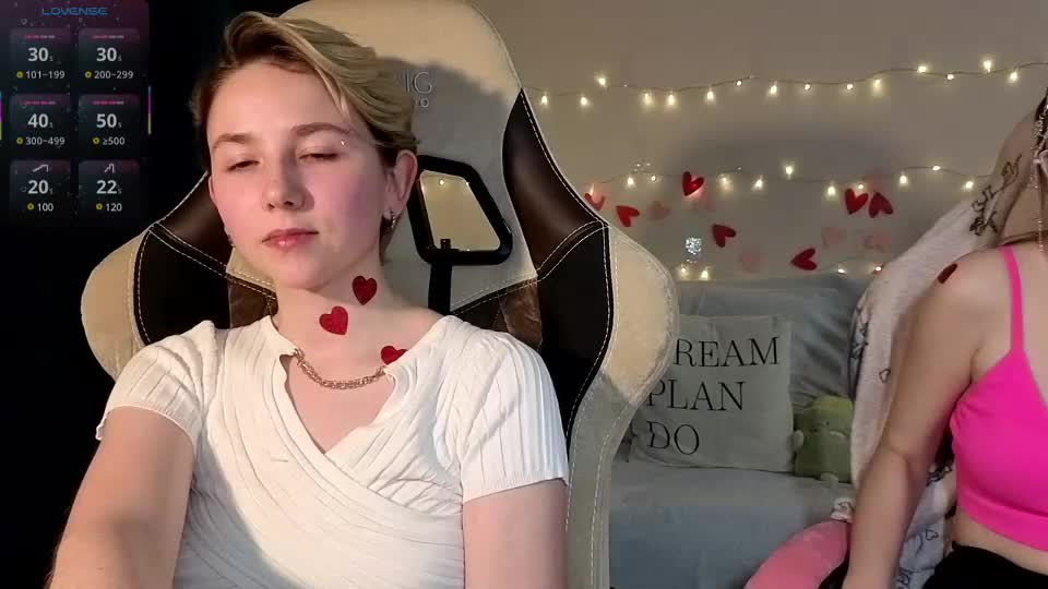 Velvetvalkyries Cam Show Recorded 2025-05-04