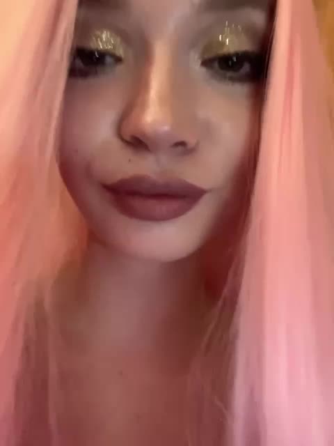 Heyleysativa Cam Show Recorded 2025-05-04