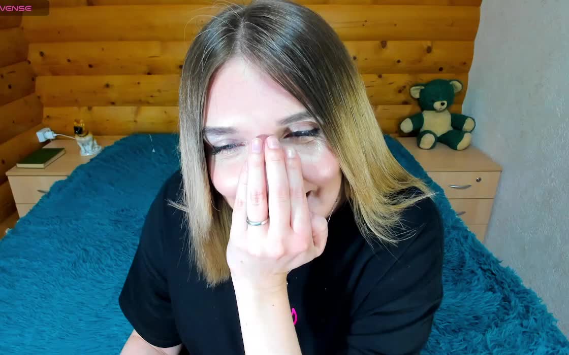 SexyFrau Cam Show Recorded 2025-05-04