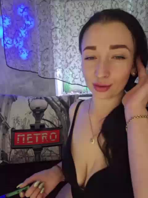 _dashulka_ Cam Show Recorded 2025-05-04