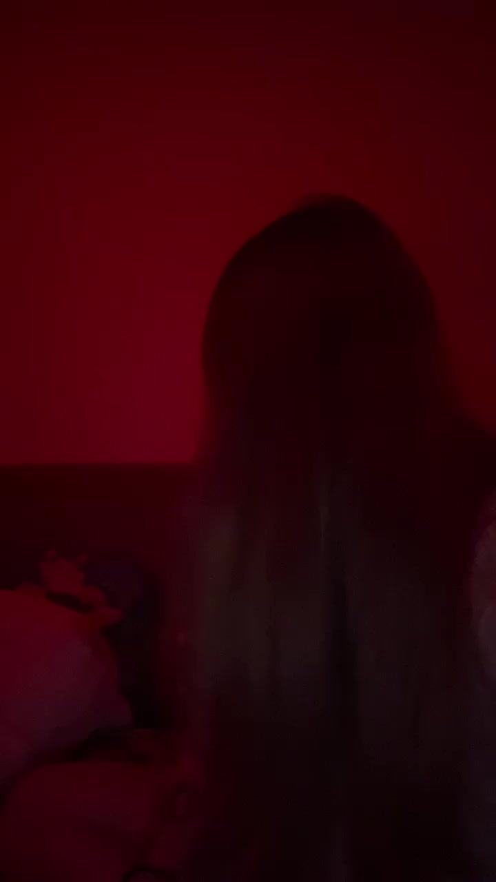 Smokirous Cam Show Recorded 2025-05-04