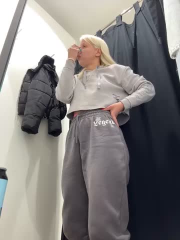 LikaCat Cam Show Recorded 2025-05-04