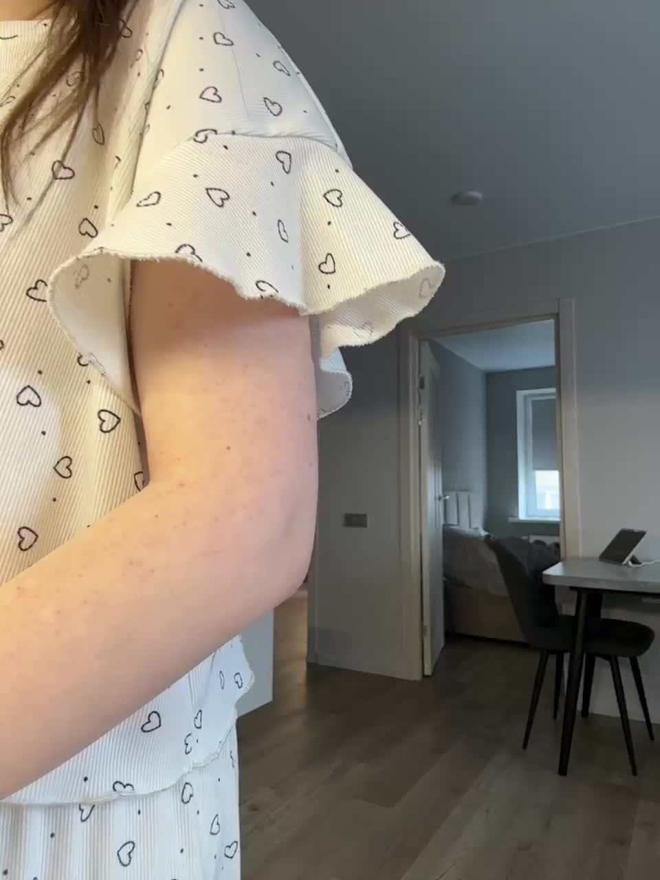 Alsuhig Cam Show Recorded 2025-05-04