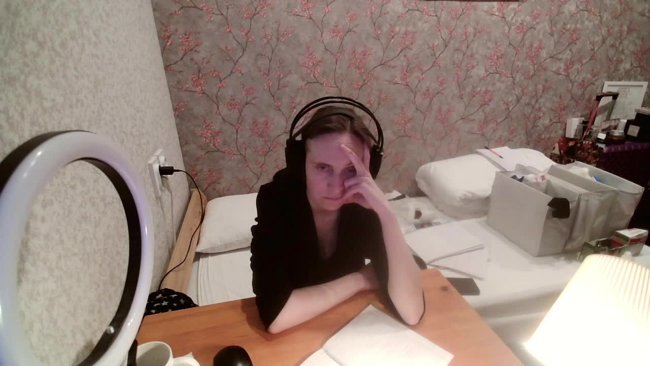 Magretta_Dering Cam Show Recorded 2025-05-04