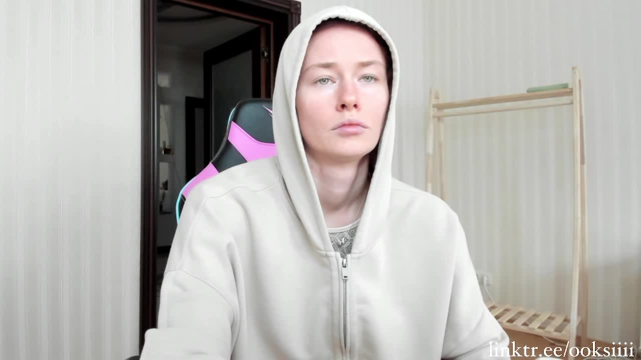 Ooksiiii Cam Show Recorded 2025-05-04