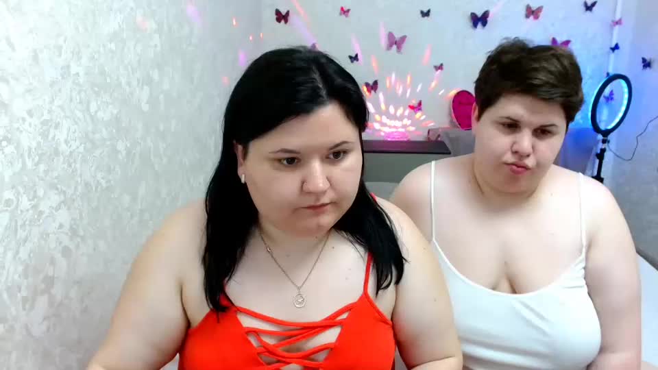 Beckyandellen Cam Show Recorded 2025-05-04