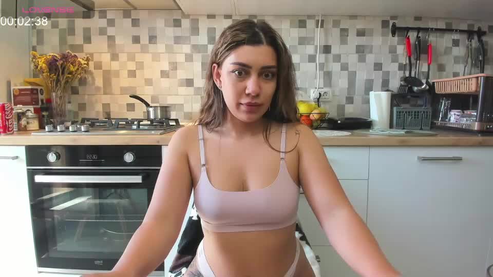 Eveeevian Cam Show Recorded 2025-05-04