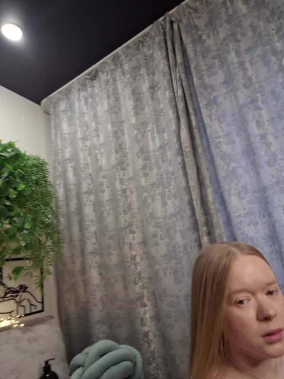 -scyrim- Cam Show Recorded 2025-05-04