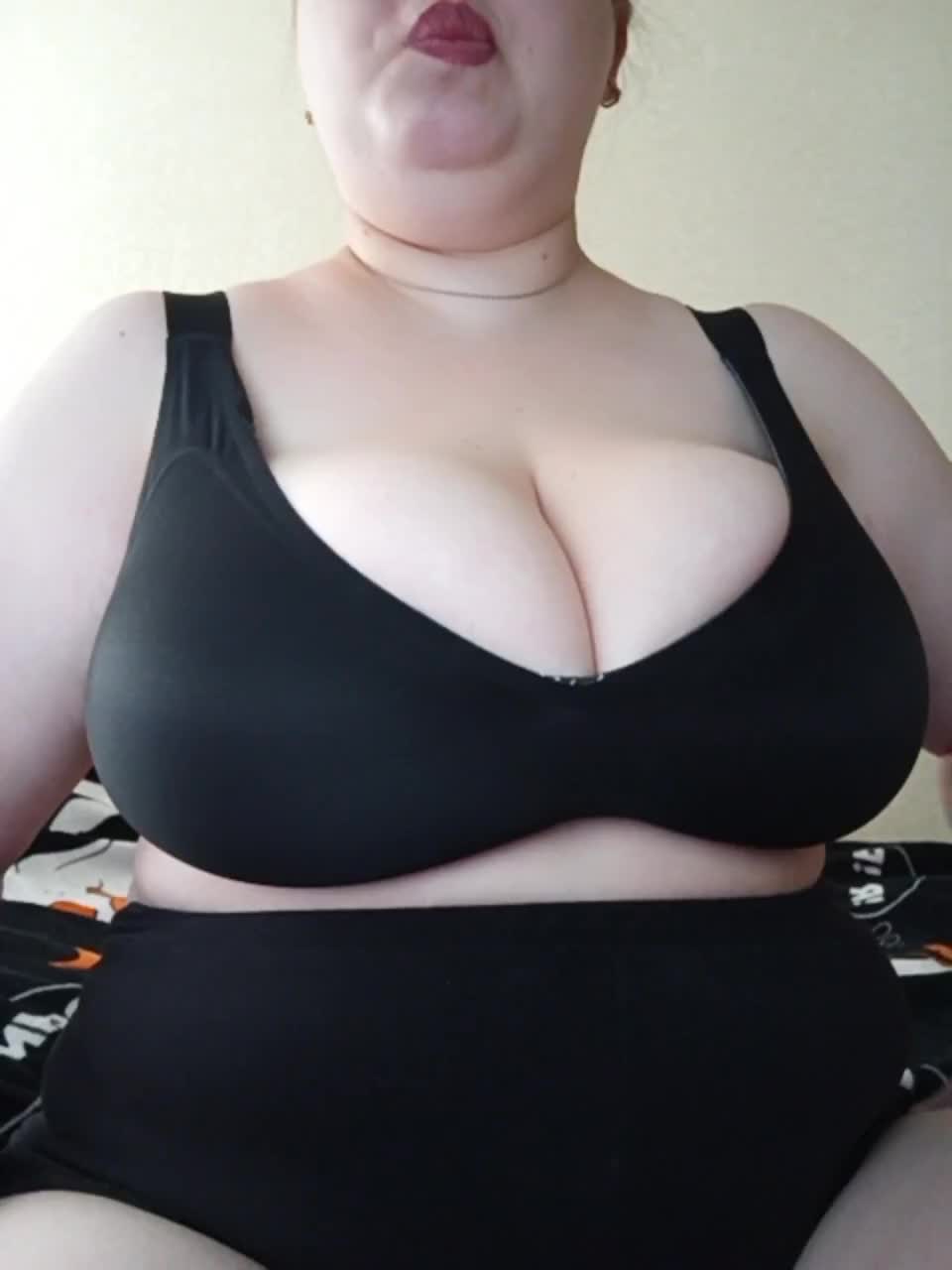 Tatarka01an Cam Show Recorded 2025-05-04