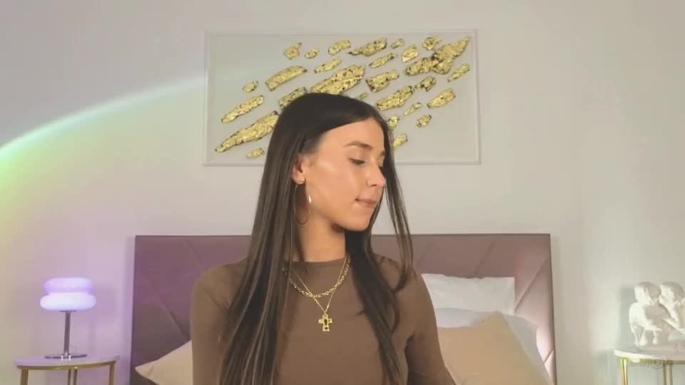 Violetta_finch Cam Show Recorded 2025-05-05