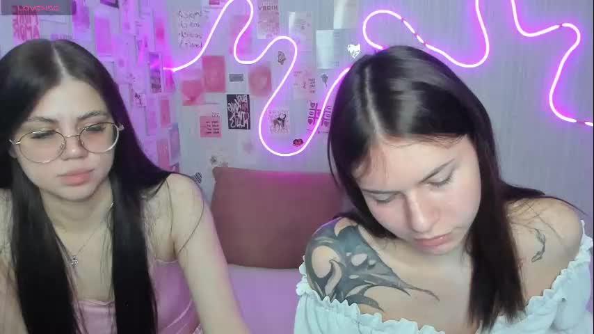 Let_me_seee Cam Show Recorded 2025-05-05
