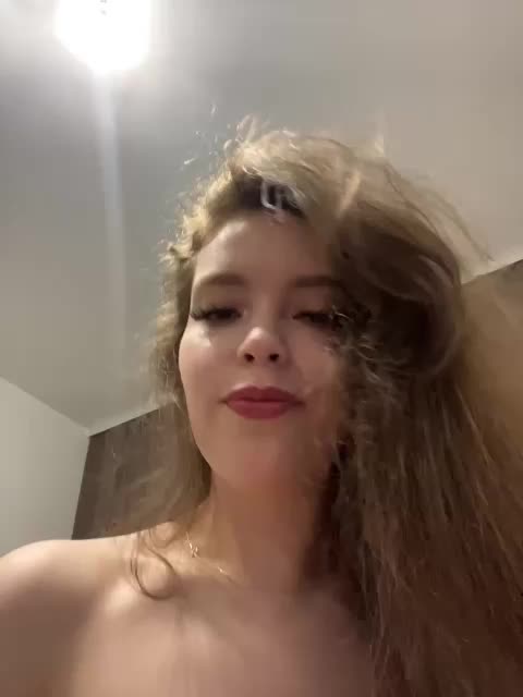 YourLadyyy Cam Show Recorded 2025-05-05