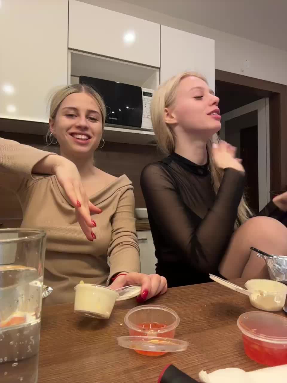 VibroMashulkaDashulka Cam Show Recorded 2025-05-05