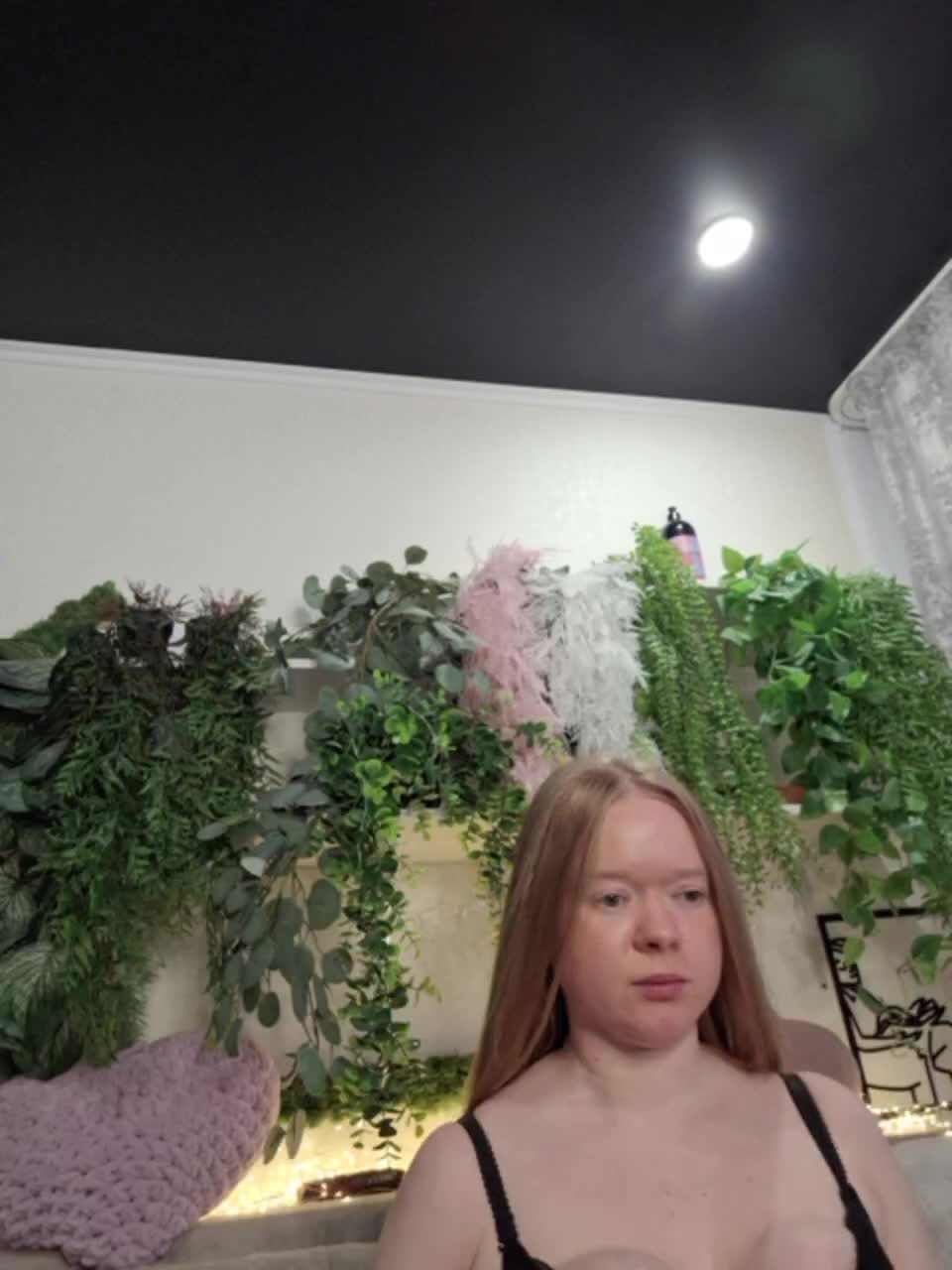 -scyrim- Cam Show Recorded 2025-05-05
