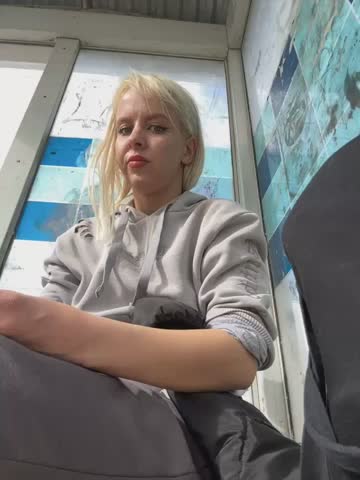 LikaCat Cam Show Recorded 2025-05-05
