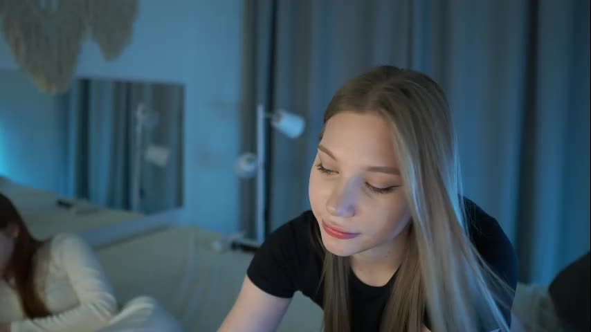 Miakeler Cam Show Recorded 2025-05-05