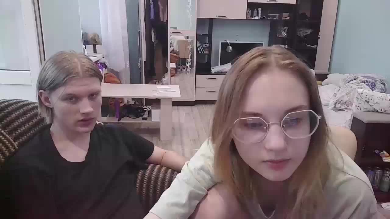Emolina Cam Show Recorded 2025-05-05