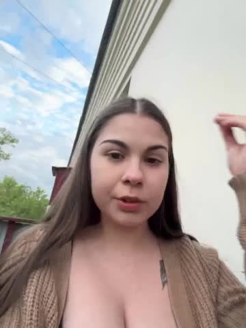 -Pink-Sativa- Cam Show Recorded 2025-05-05