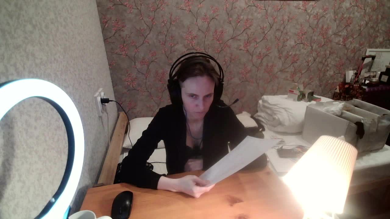 Magretta_Dering Cam Show Recorded 2025-05-05