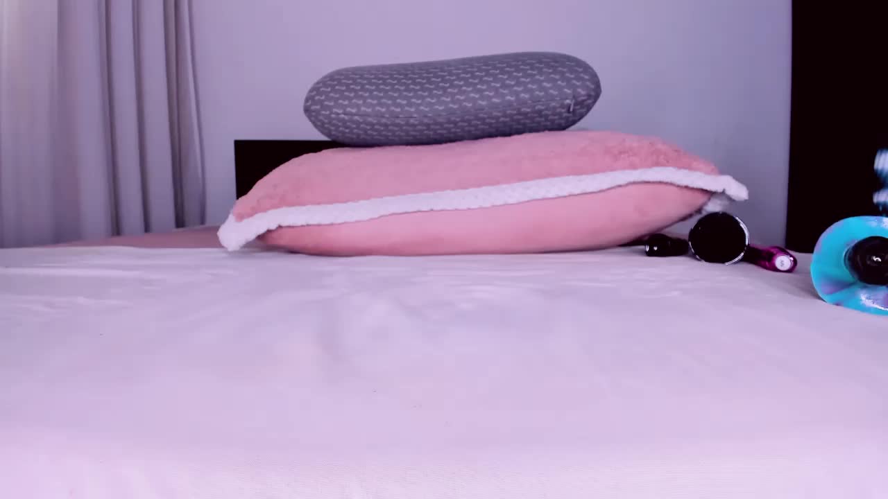 AnaXo Cam Show Recorded 2025-05-06