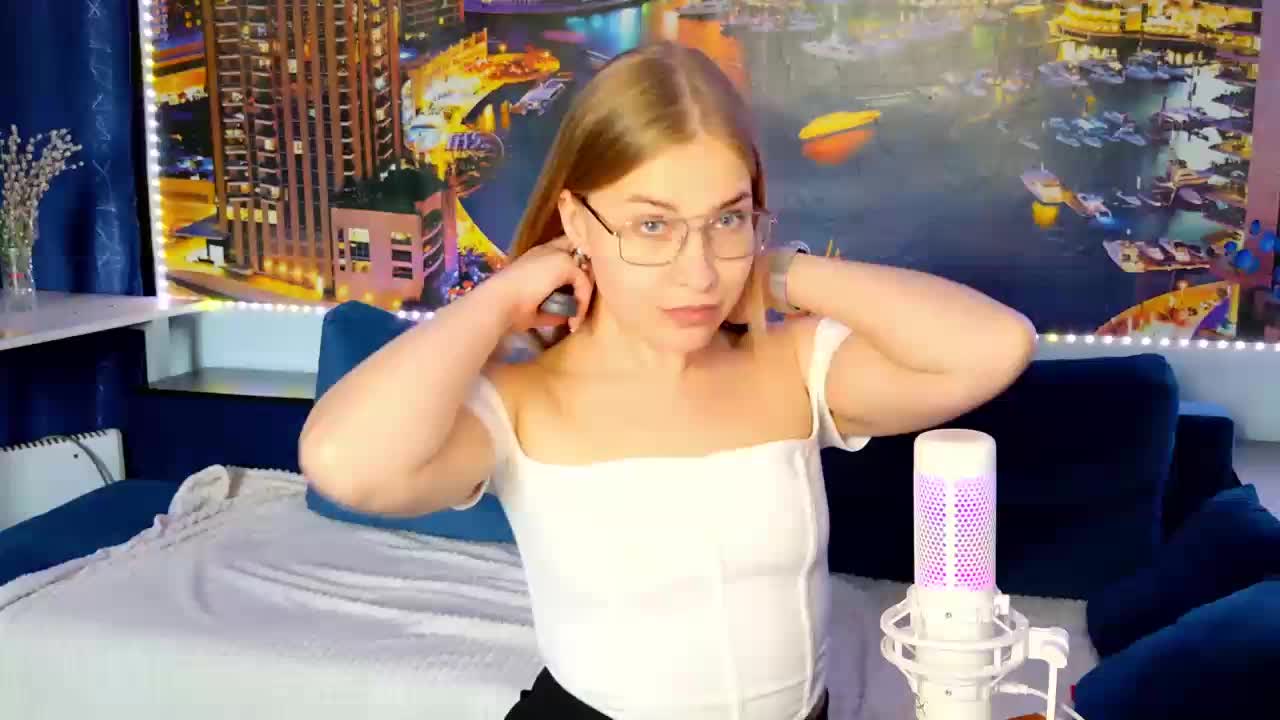 _Vishka_ Cam Show Recorded 2025-05-06