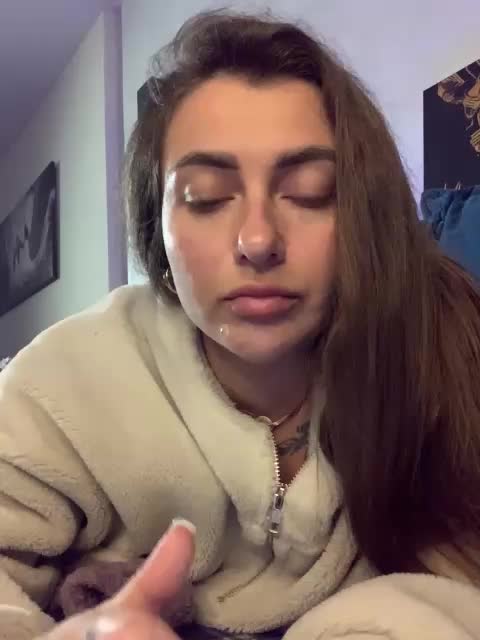 WILDGIRL Cam Show Recorded 2025-05-06